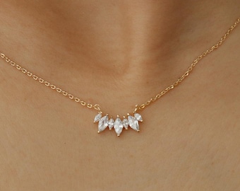 Perfect Marquise Gem Curve Necklace, Dual Size Cubic Cluster, Gold Plated, Dainty Minimalist Fine Jewelry, bridesmaid, Delicate Her Gift