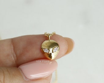 Alien Head Crystal Almond Eyes Pendant Necklace, Gold Plated Dainty Minimalist, Layering, Boho Jewelry, UFO Vibes, Y2K Festival Gift