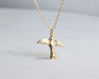 Dainty Simple Dove Pendant Necklace, Aesthetic Mini Gold Plated Bird Jewelry, Bridesmaid, Fine Detail, Nature Gift