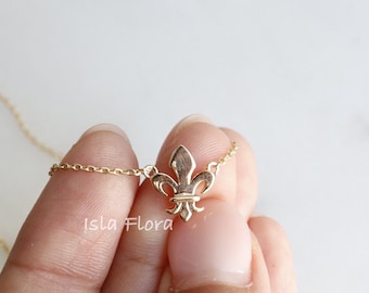 Fleur de Lis Pendant Necklace, Silver Dainty Royal Lily Jewelry, Bridesmaid, Fine Detail, High Quality 18K Gold Dipped Girlfriend Gift