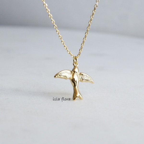 18K Gold Dipped Simple Dove Pendant Necklace, Aesthetic Mini Dainty Bird Jewelry, Bridesmaid, Fine Detail, Nature Gift