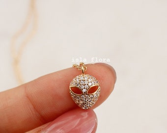 18K Gold Dipped Alien Head Crystal Almond Eyes Pendant Necklace, Dainty Minimalist, Layering, Boho Jewelry, UFO Vibes, Y2K Festival Gift