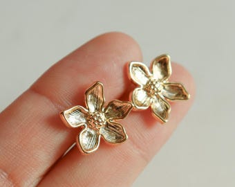 Lily Earrings, Simple Flower Aesthetic, Azalea Studs, Jasmine, Plumeria, Minimal Jewelry, bridesmaid, Bridal, Wedding Her Gift