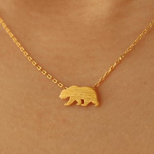 Collier pendentif ours délicat, chaîne en plaqué or, simple et minimaliste, superposition, ambiance Golden State de Californie, demoiselle d'honneur son cadeau