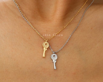 Realistic Key to my Heart Pendant Necklace, Dainty Miniature Charm, Shining, Gold plated Jewelry, Minimalist, Meaningful Bridesmaid Gift
