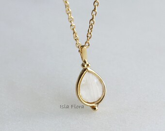 Mother of Pearl Waterdrop Teardrop Pear Pendant Necklace, Gold Plated Elegant, Coastal, Delicate Fine Minimalist Jewelry Bridesmaid Gift