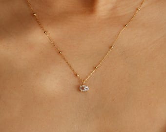 Clear Crystal Bezel Oval Pendant Necklace, Gold Silver, Dainty Satellite Chain, Simple Jewelry, bridesmaid, Wedding, Daughter Her Gift