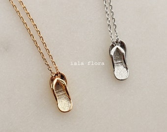 Dainty Sandal Flip Flop Pendant Necklace, Silver Flipflop Jewelry, Summer Vibes, Minimalist Jewelry, Bridesmaid Bestie her Gift