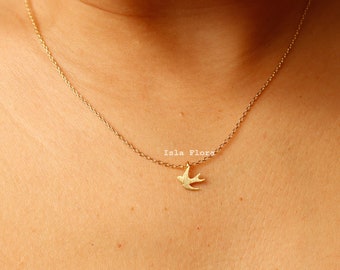 18k Gold Dipped Dainty Swallow Bird Pendant Necklace, Whimsical Elegance, Tiny Gold Flying Bird, Minimalist Jewelry, bridesmaid Bestie Gift