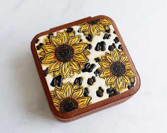 Rustic Sunflower Jewelry Case, Cute Sunflowers Tooled Vegan Leather Box, Mini Travel Zip Pouch, Perfect Gift, Western, Nature Floral