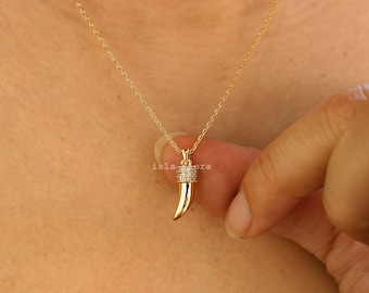 Cubic Wrapped Horned Tooth Charm Necklace, Gold Plated Talisman, Wolf, Tiger Eagle Aesthetic, Minimal, Boho Jewelry, Bridesmaid Bestie Gift