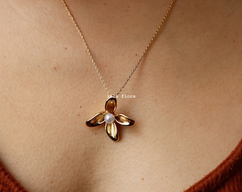 Pearl Center Large Flower Pendant Necklace, Chunky Floral Charm, Gold Dipped Jewelry, Layering Bridesmaid Jasmine Lily Vacation Gift