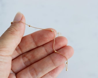 Initial. Stacking Chains