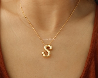 Large Chunky Letter S Necklace, Gold Plated Satellite chain, Balloon Alphabet Pendant, Personal Jewelry, Cute Bridesmaid Bestie Gift
