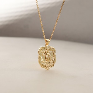 Collier médaille de l&#39;archange Saint-Michel, protection du pendentif en argent trempé dans l&#39;or, repousser les ennemis, bijoux minimalistes, cadeau Faith Bestie