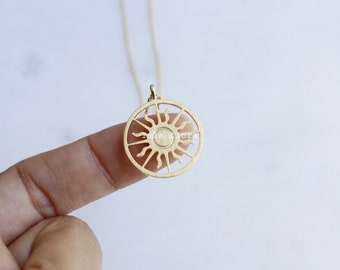 Wavy Sun Cutout Pendant Necklace - Gold Plated, Radiant Texture, Delicate, Minimalist Jewelry, Dainty Charm Bridesmaid Gift