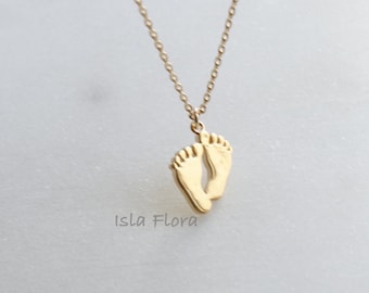 Dainty Cute Feet Pendant Necklace, Toes Precious Footprints, Gold Silver, Delicate Fine Detail, Minimalist Jewelry, Maternity Her Gift
