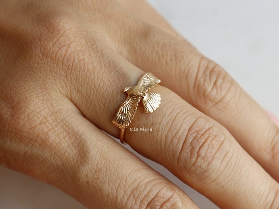 Full Eagle or Hawk Brass Ring, Flying, Delicate Gold Plated