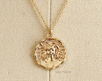 18k Gold Dipped Medusa Coin Necklace, Mythical Elegance, Timeless, Delicate Fine Detail, Aesthetic Minimalist Jewelry, bridesmaid Gift