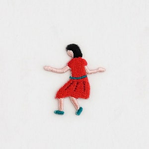 Dancing Woman in the Red dress Iron on Patch Embroidery Decorative applique DIY Embroidered Badge Animal Emblem Japan For Bag Jacket daruma
