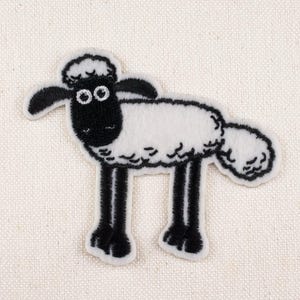 Fåret Shaun Stryk-på-tygmärke för hela kroppen, broderad applikation
