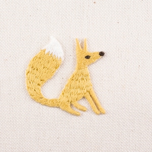 Strykmärke med räv: Broderad djurapplikation - Japansk design