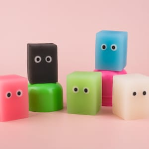 Set di 5 gomme Monster, giapponesi, con strumenti per scrivere kawaii, cancelleria, crea la tua gomma!