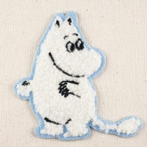 Moomin hele lichaam Karakter Opstrijkpatch Borduurwerk Decoratieve appliqué DIY Japan Geborduurd Cartoon Embleem Japan Voor kind kind Tas Jas