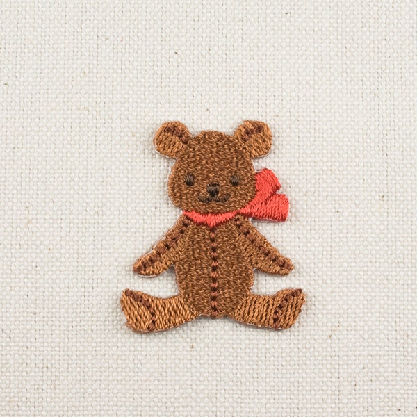 Teddy Bear Iron on Patch Embroidery Decorative applique Embroidered Badge Emblem For Bag Jacket sticker animal Hara Komono