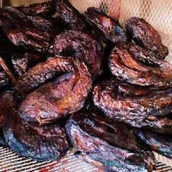 20 pieces of SMOKED CATFISH/ Nigerian Cat fish/efo riro fish/ cat oven dry fish/Eja kika/Eja Egun/ stew/vegetable/catfish/ big size