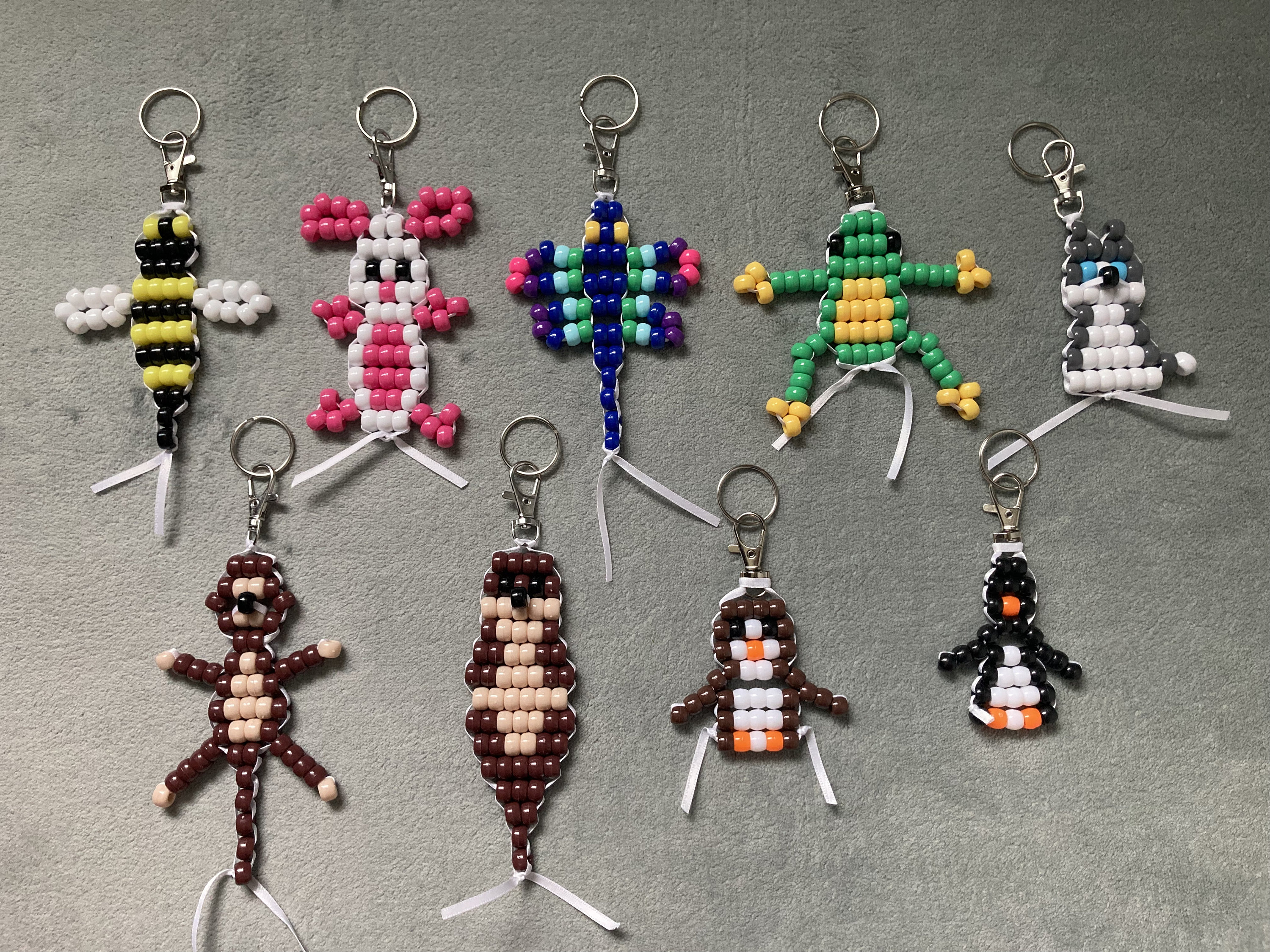 LAST CHANCE keychain making kit, seed bead kit, bead organizing box, bead  string animal keychain, colorful see bead clearance