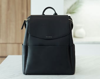 Cabrio multifunktionaler großer schwarzer Premium-Wickeltaschen-Rucksack aus veganem Leder, Laptop-Rucksack, inklusive Zubehör (KOSTENLOSER VERSAND IN DEN USA)