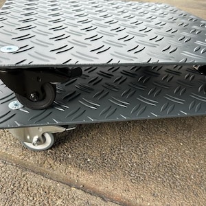 Rullo per piante quadrato antracite Ral7016 Montagne russe per fiori in alluminio da 200 kg