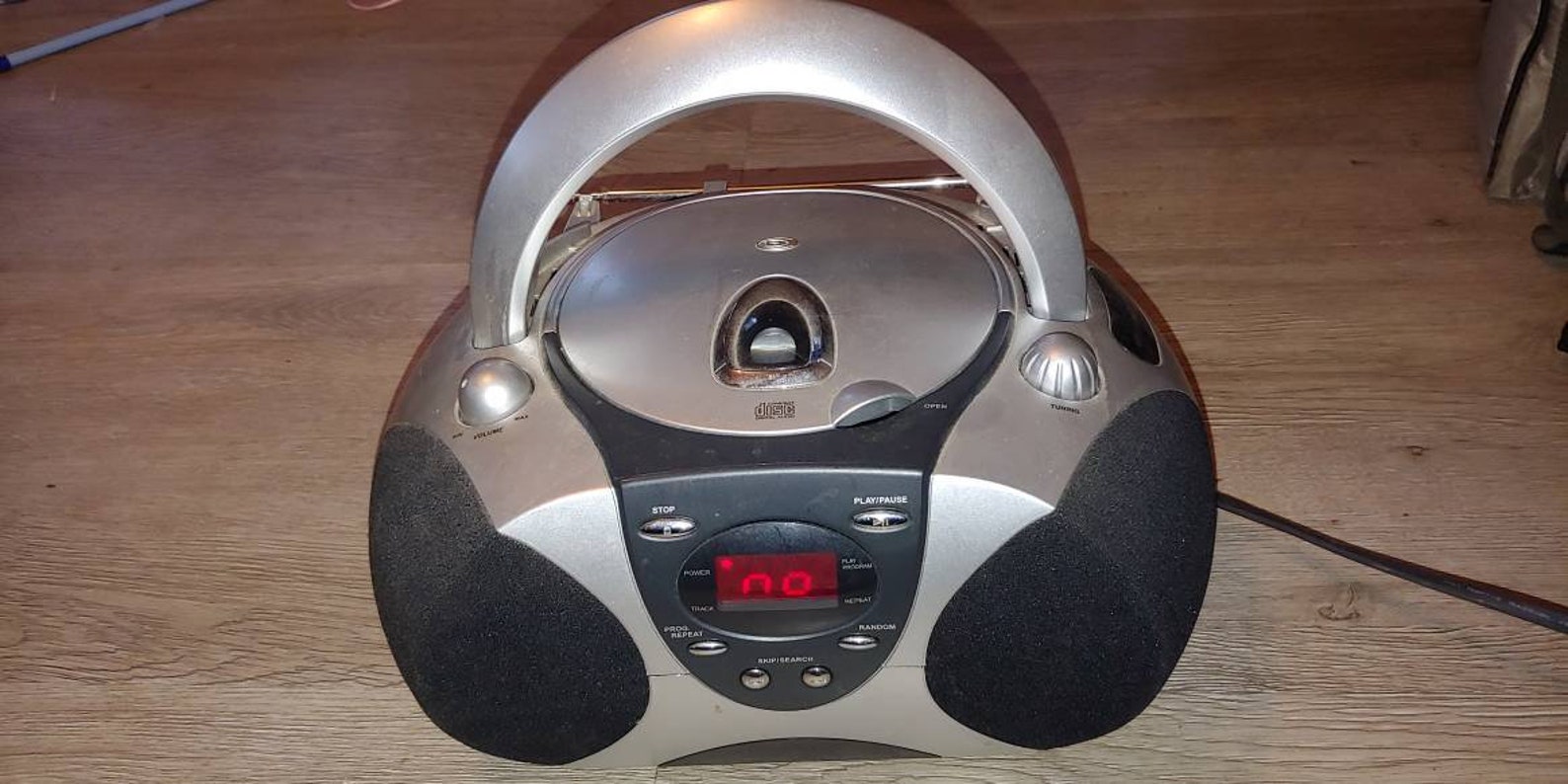 Durabrand Silver Radio Stereo CD Compact Disc Player 2004 Etsy