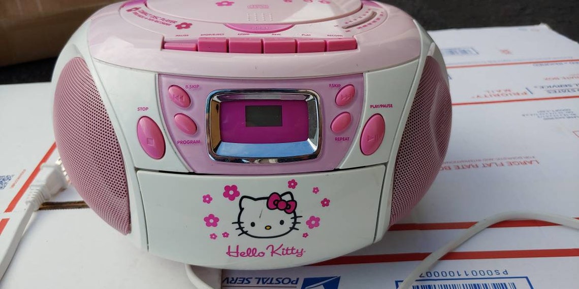 hello kitty cd radio clock hello kitty cd radio clock