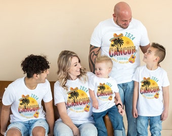 Custom Family Vacation 2025 T-shirt Retro Sunset Personalized Family Matching Shirt Girl Beach Trip Tee Group Vacation T-shirt Cancun Tshirt