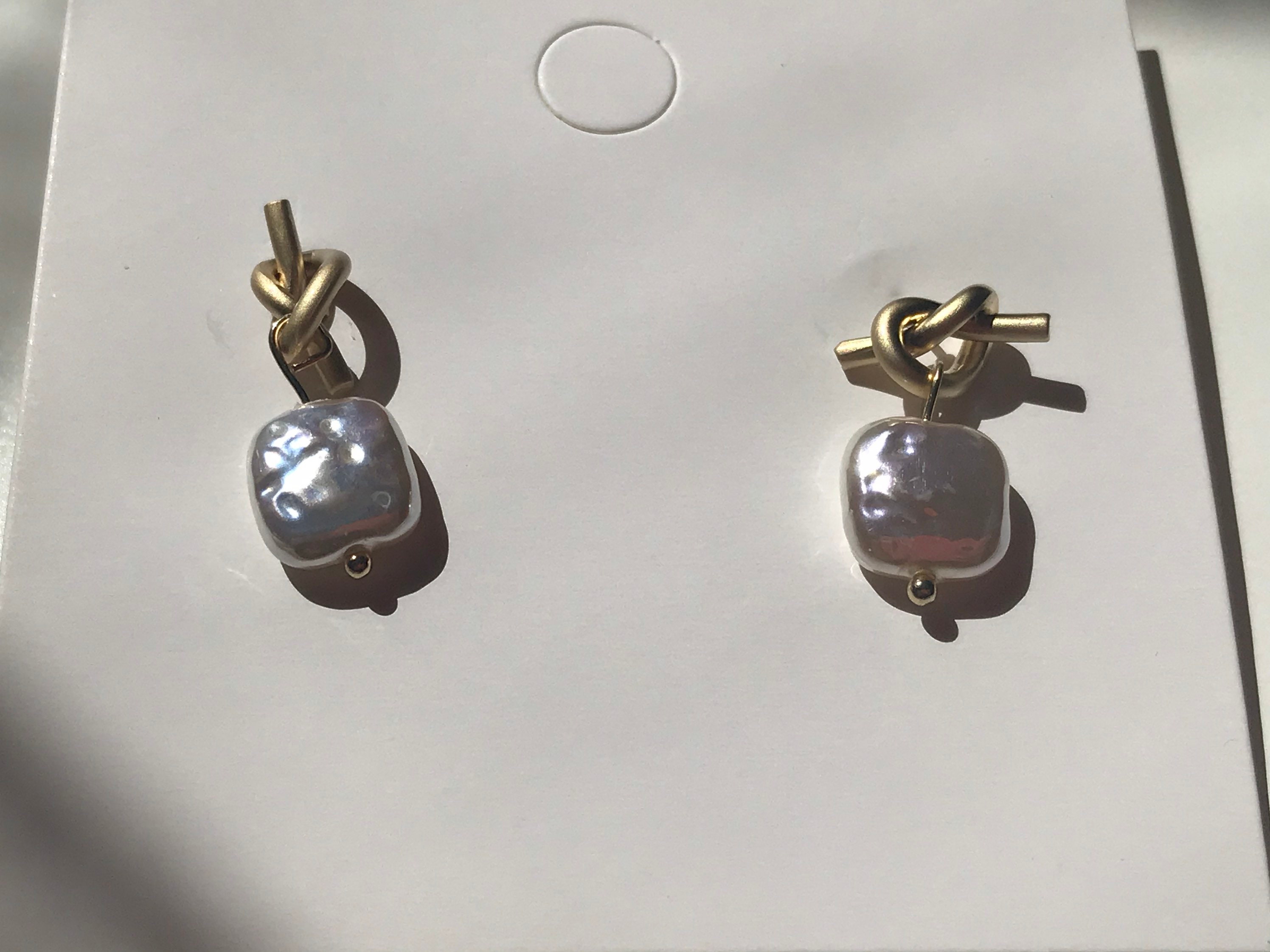 Minimalistic and aesthetic stud earrings Etsy