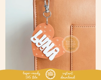 File SVG laser tag zaino a forma di cuore, tag zaino Groovy SVG, ritorno a scuola SVG, file laser tag borsa per bambini, uso commerciale gratuito