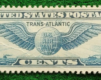 Vintage 1930s Winged Globe Airmail US Stamps