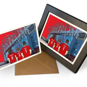 ManUnited Karte – Personalisierter Old Trafford Stadion Druck perfekt für ManUnited-Fans – Geburtstag, Vatertagskarte, PS-MUN