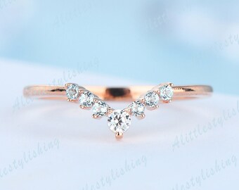 Alexandrite curve wedding band 18k gold nesting band moissanite wedding ring rose gold V wedding band stack matching band anniversary ring