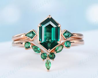 Delicado anillo de compromiso con esmeralda, anillo de piedras preciosas, anillo de bodas vintage de talla marquesa, conjunto nupcial, joyería de oro Art Deco, conjunto de anillo de promesa de aniversario