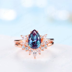 Pear Alexandrite Ring set rose gold color changing alexandrite engagement rings for women alexandrite moissanite wedding ring set 14K