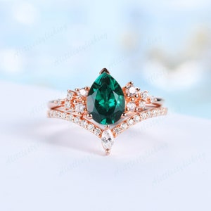 Pear Cut Emerald Engagement Ring Set Vintage Rose Gold Emerald Ring Marquise Wedding Band Moissantie Cluster Bridal Set Unique Promise Rings