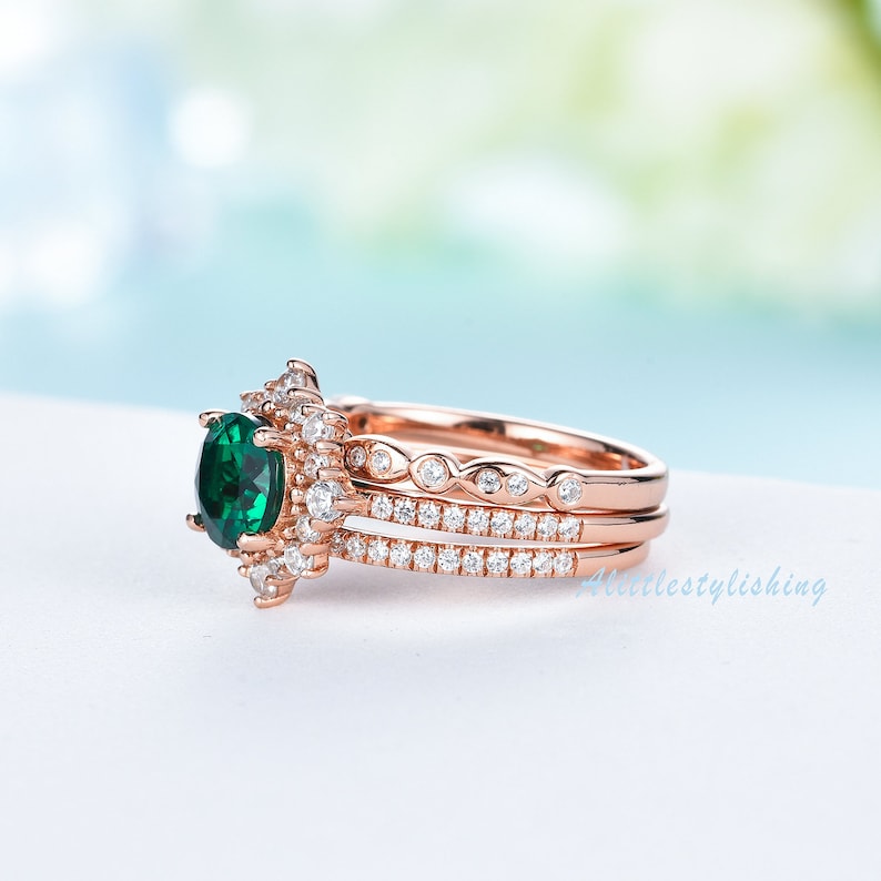 Emerald engagement ring set rose gold 10K/14K emerald ring vintage may birthstone ring moissanite wedding ring 3pcs bridal ring set image 2
