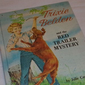 Trixie Belden Deluxe Cover #2 - The Red Trailer Mystery