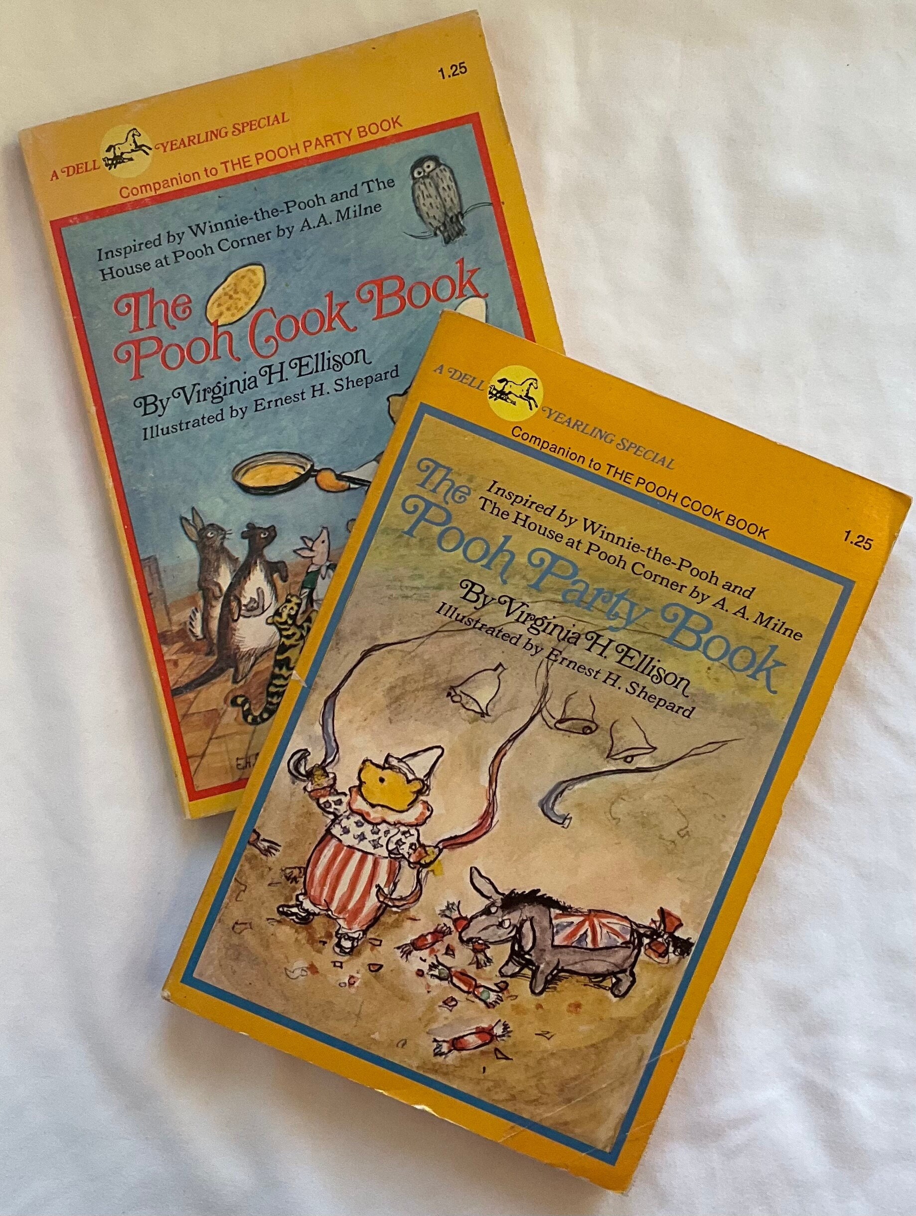 最新最全のをすべて The Pooh H Virginia - Book Party Pooh the & Book Cook 洋書