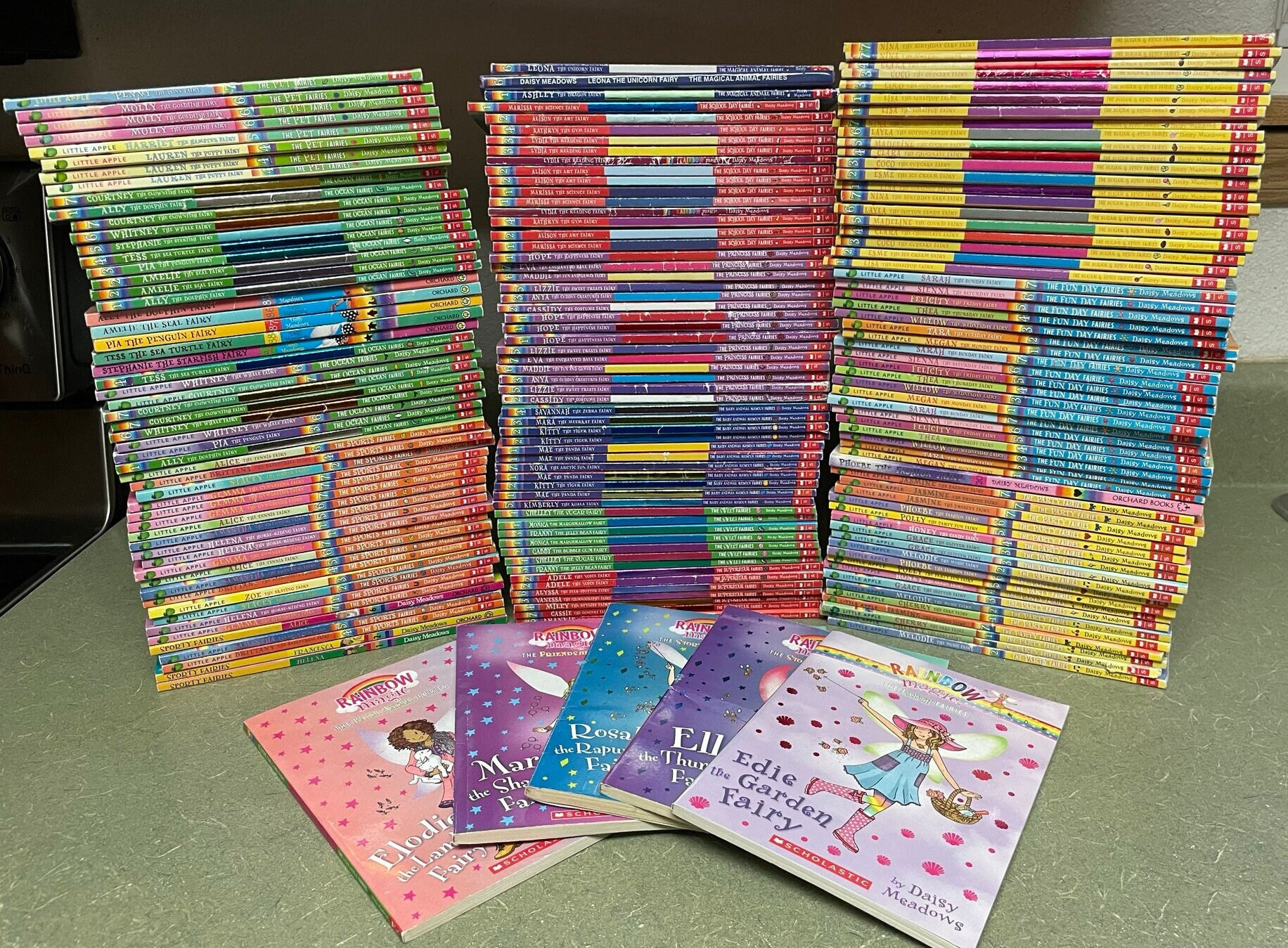 Rainbow Magic Fairies Complete Sets & Special Editions - Choose