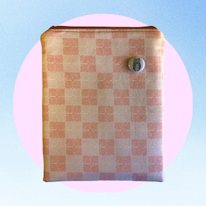 Kindle Tablet Book Journal Sleeve with Zipper - Checkered Pink - eReader sleeve