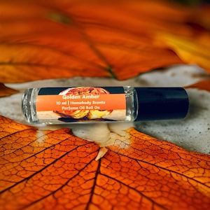Golden Amber Perfume Oil Roll On: Woody Musk, 10 ml